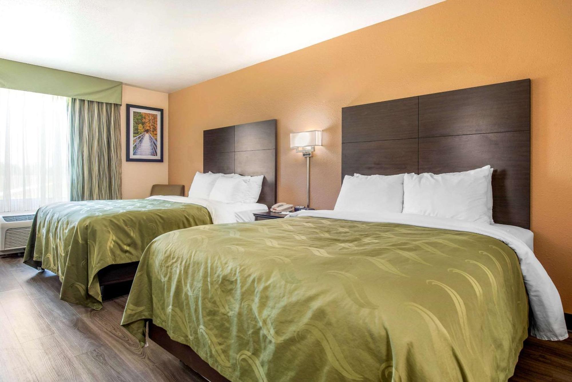 Quality Inn & Suites Brandenburg - Fort Knox Exterior photo
